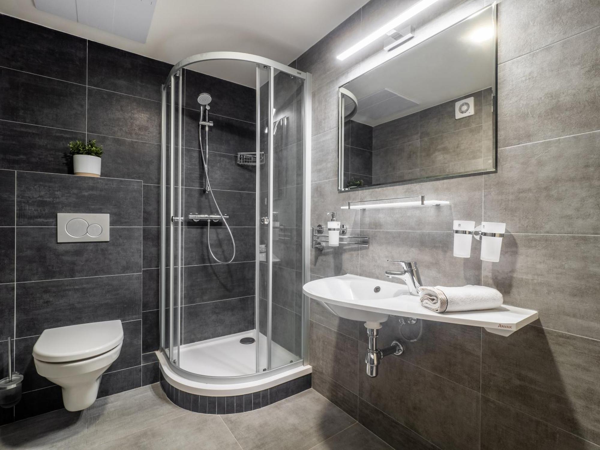 Zamecek Waldsteinovo Zatisi Hotel Svatoslav Exterior photo
